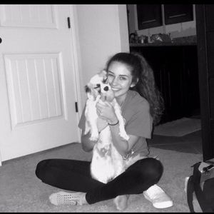 Meet your Posher, Kam